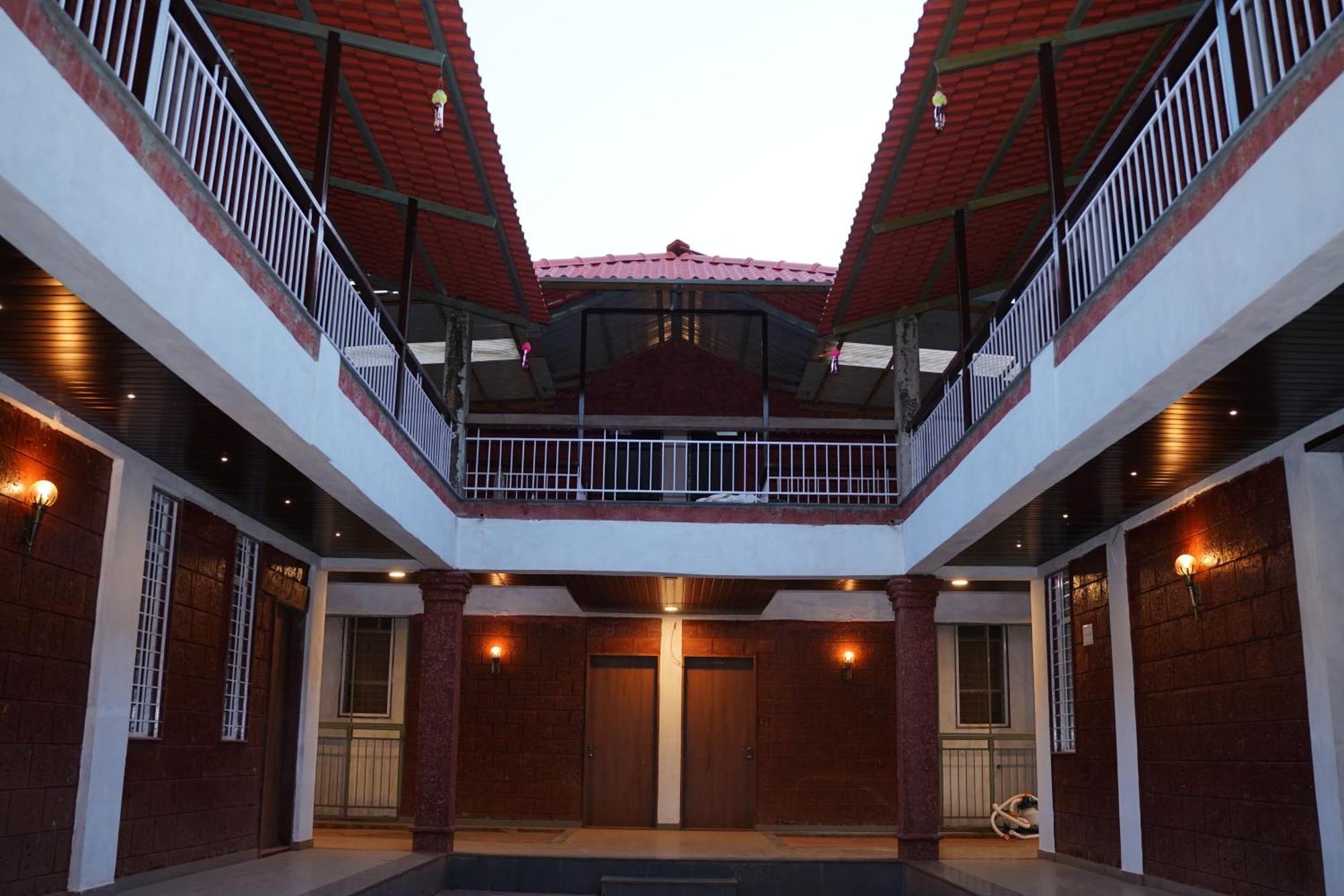 Vanvarsha Resort Chandoli Exterior foto